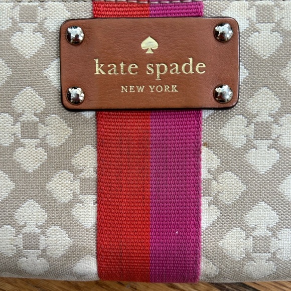 Kate Spade Neda Fabric Wallet, 7.5”x4”x1” - Picture 3 of 11